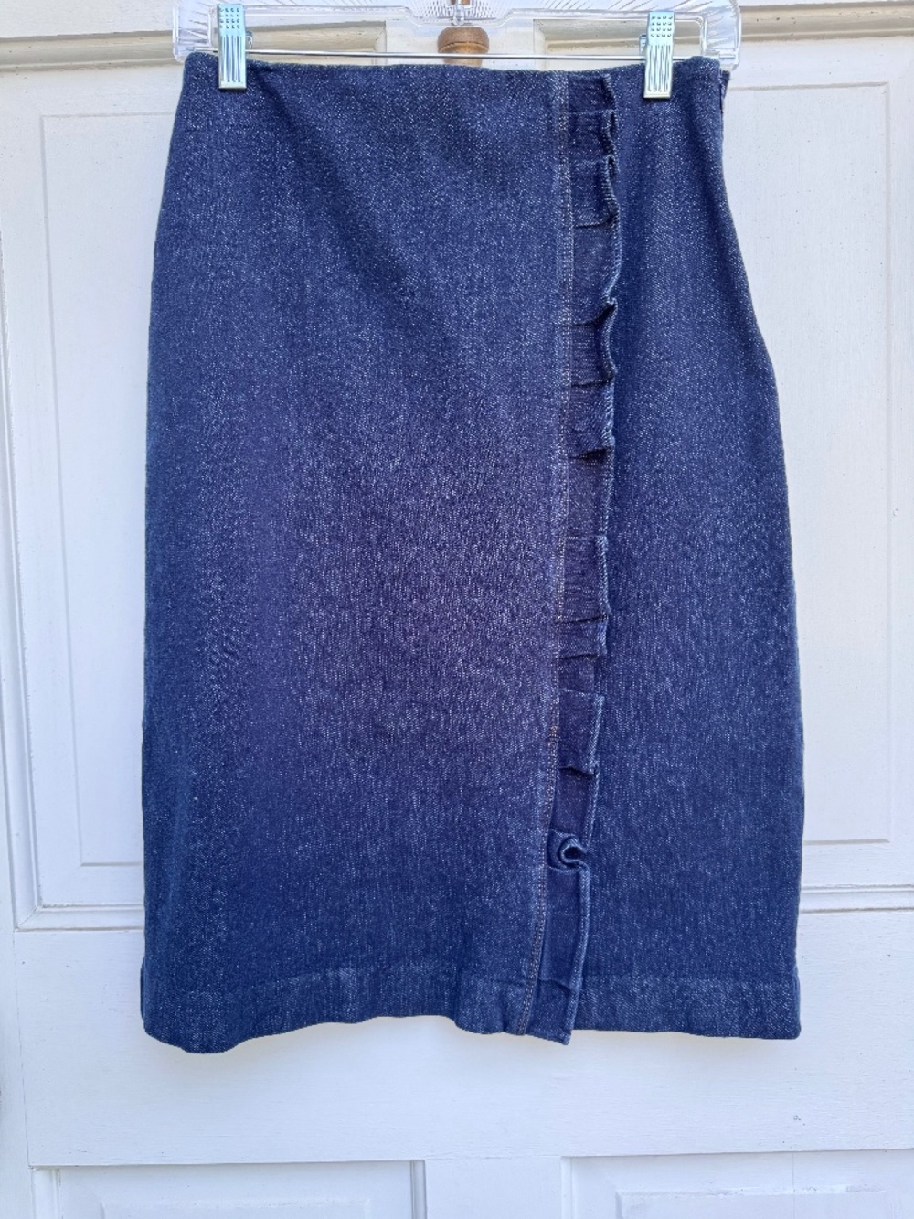 Banana Republic Denim Ruffle Pencil Skirt Size 2 Dark Wash Side Zip Stretch